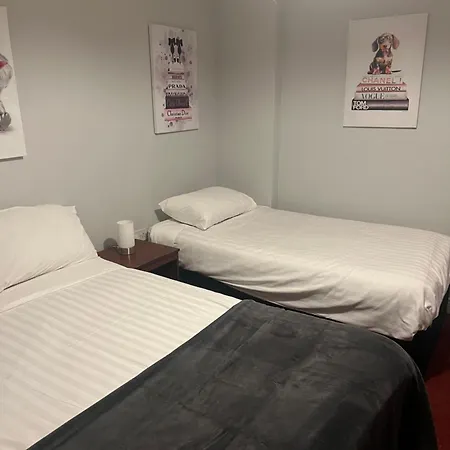 Maison d'hôtes Town Clock *